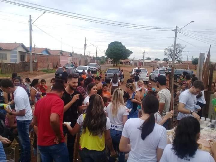 Distribuição de chocolate já acontece há seis anos em Campo Grande