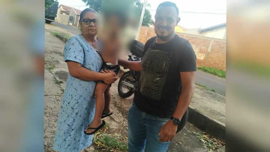 Criança voltou a ficar com avós