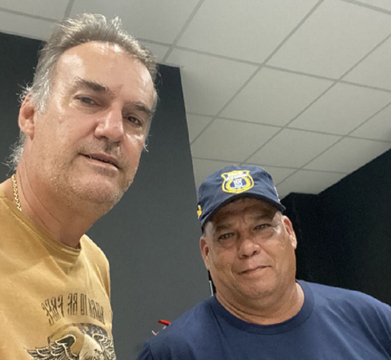Luiz Antônio entregou ovos de Páscoa no Jd Noroeste