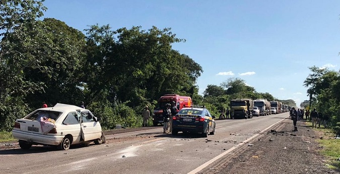 Acidente matou três pessoas, entre elas, uma criança de 2 anos