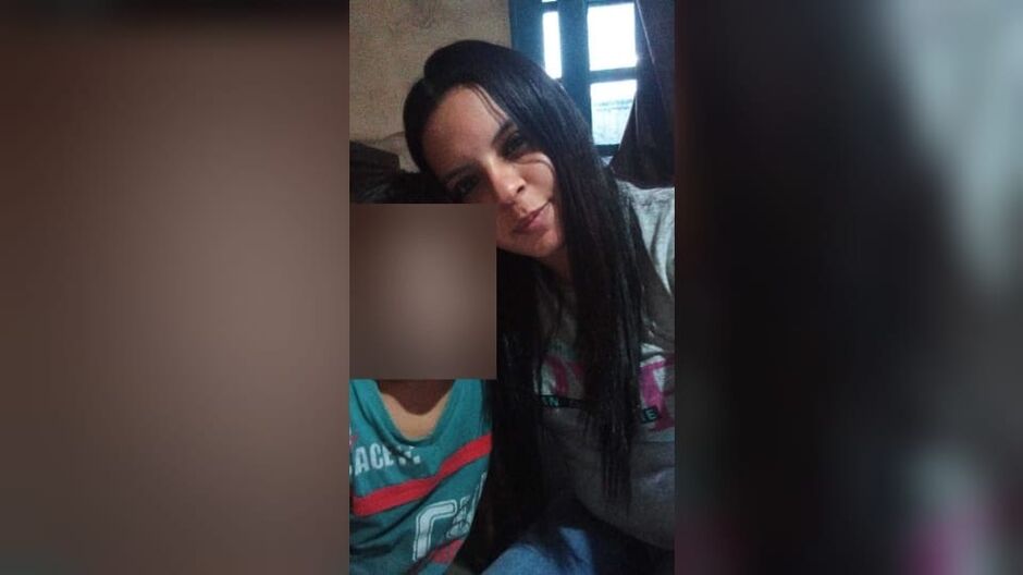 Mãe cuida do filho sozinha e pede ajuda com consultas 