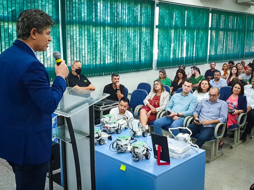 Rinaldo foi autor da emenda ao orçamento do Estado 
