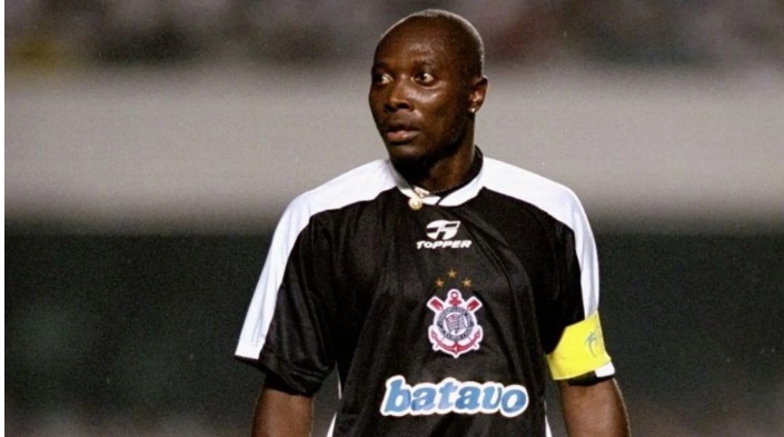 Rincón morreu após dias internado