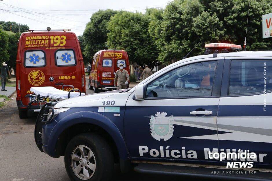 A vítima foi socorrida pelo Corpo de Bombeiros