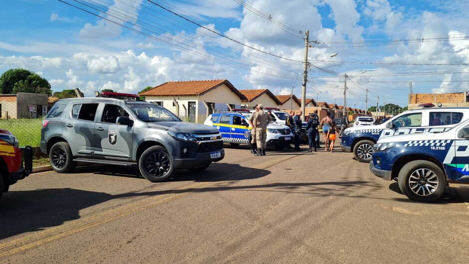 Policiais estiveram presente após caso envolvendo guarda