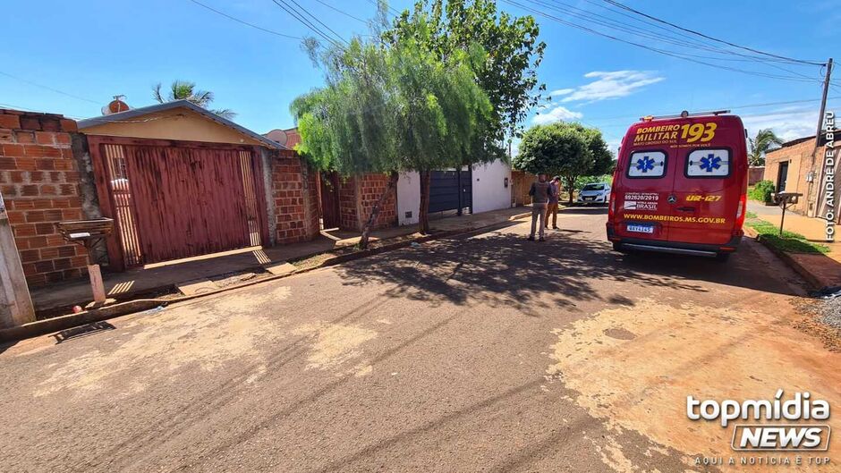 Corpo de Bombeiros foi acionado para fazer o resgate da criança