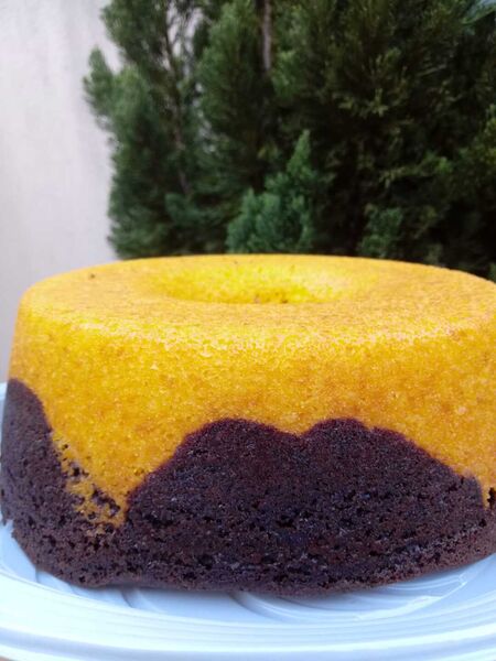 Mikely fez da arte da confeitaria um sustento para a família