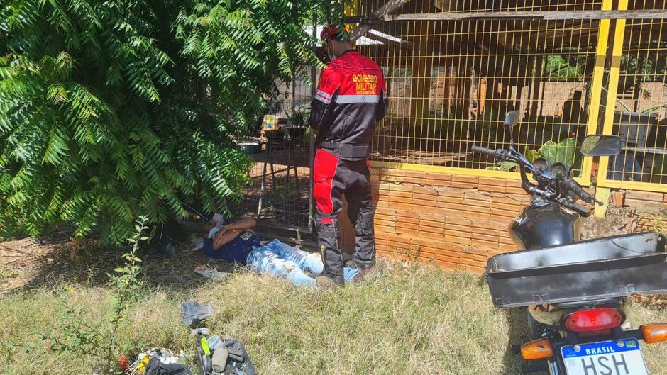 Vítimas foram socorridas por equipes do Corpo de Bombeiros
