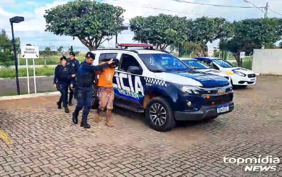 Antônio fugiu logo após o crime na sexta-feira 