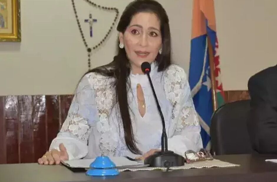 Carolina era presidente da Câmara e assume prefeitura 