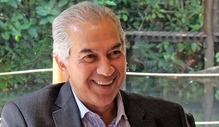 Reinaldo Azambuja inaugura obras