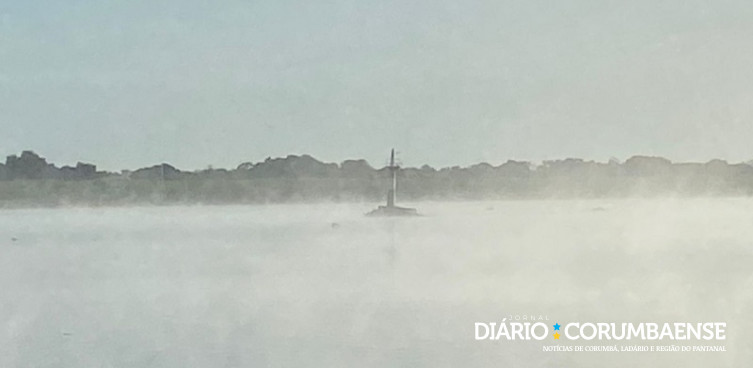 Rio Paraguai ficou encoberto de névoa