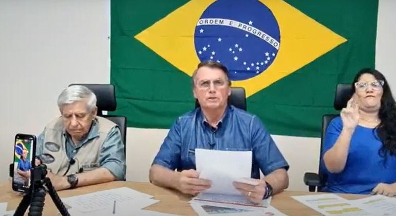 Bolsonaro comentou sobre o casamento de Lula com Janja