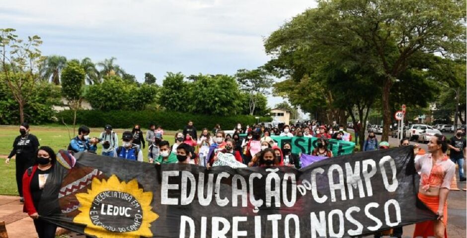 Protesto foi realizado nas dependências da UFGD