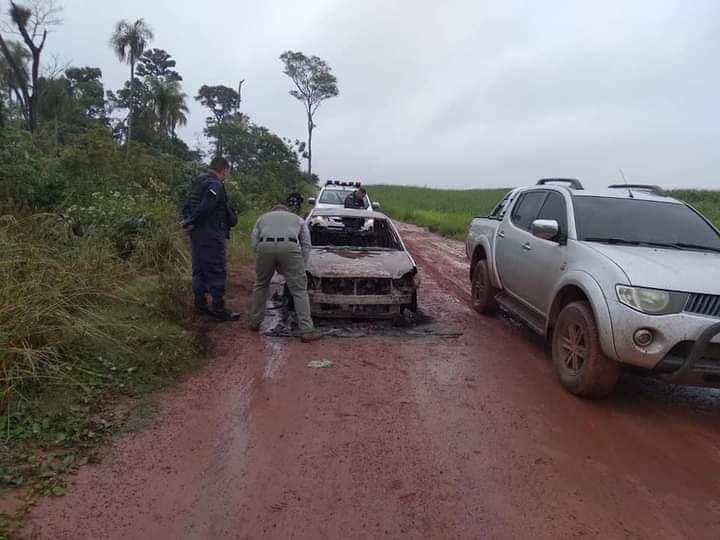 Carro foi incendiado em distrito do lado paraguaio
