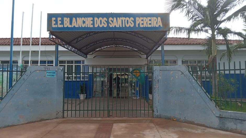 PM esteve na escola após suposto atentado