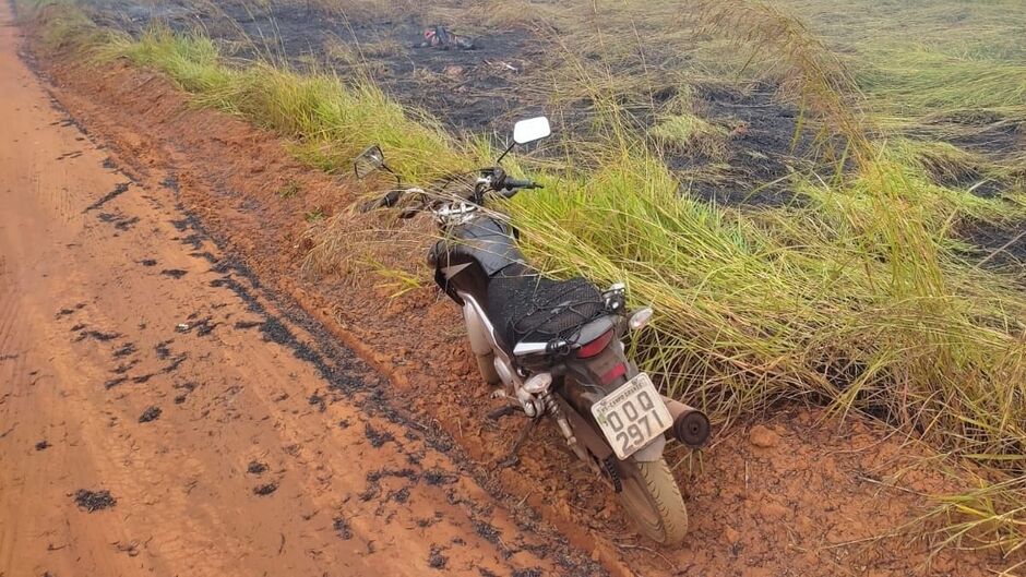 Moto foi encontrada próximo ao corpo em Campo Grande