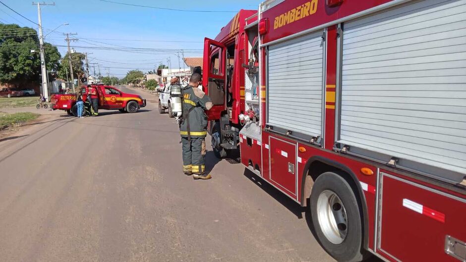 O Corpo de Bombeiros conseguiu conter as chamas