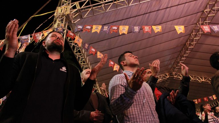 Último de dia de Araial reuniu fieis em Campo Grande 