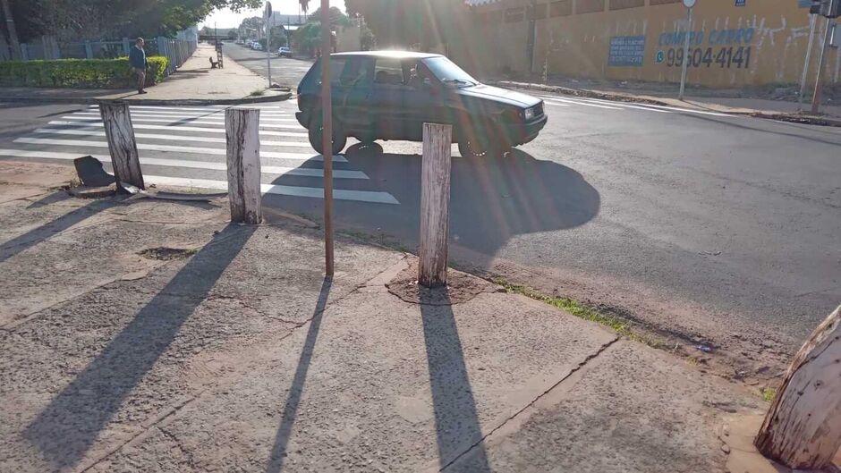 Motociclista foi encaminhado a Santa Casa