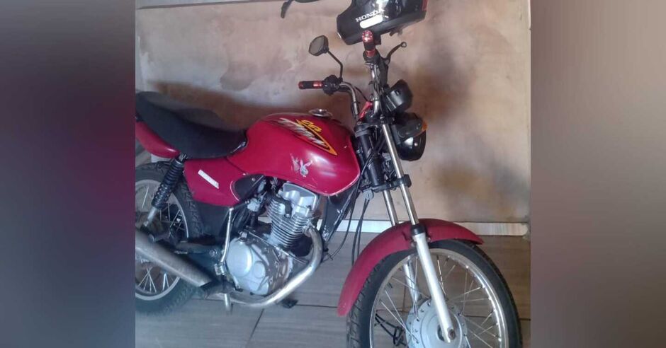 Motocicleta foi roubada em frente a Rodoviária de Campo Grande, na noite da última sexta-feira (24)