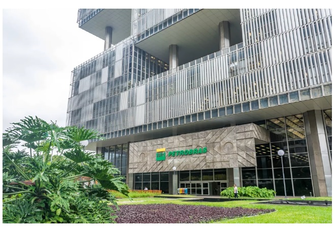 Petrobras paga lucros milionários a governo de Bolsonaro