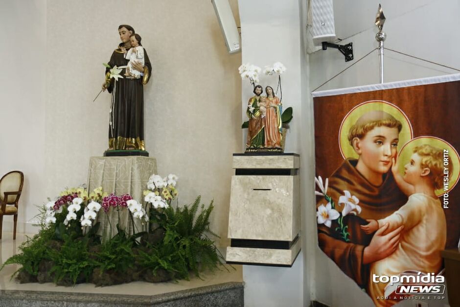 Bolo de Santo Antônio continua a ser vendido