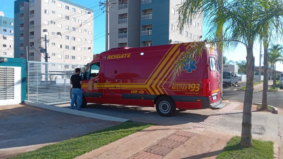 Os dois foram atendidos pelo Corpo de Bombeiros 