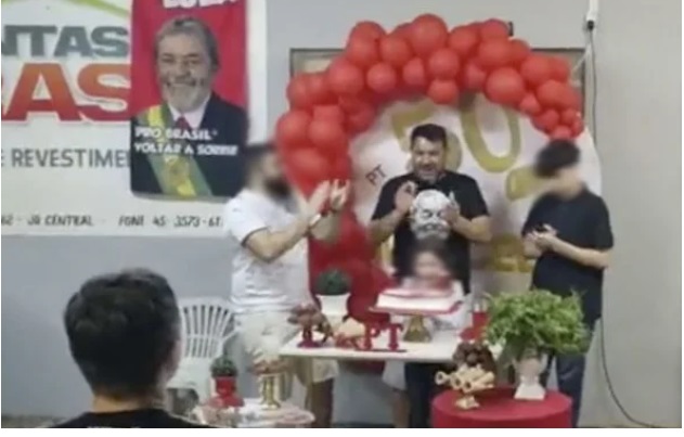 Tesoureiro do PT, Marcelo Arruda foi morto no aniversário de 50 anos