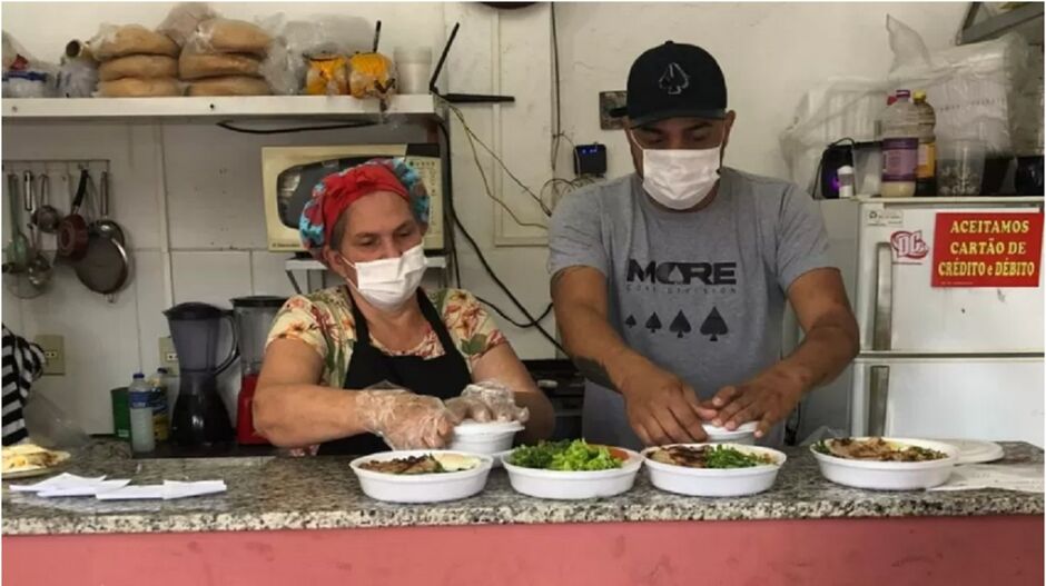 Dona de restaurante aumentou vendas em corrente do bem