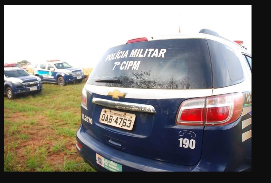 Eles foram cercados por Policiais Militares