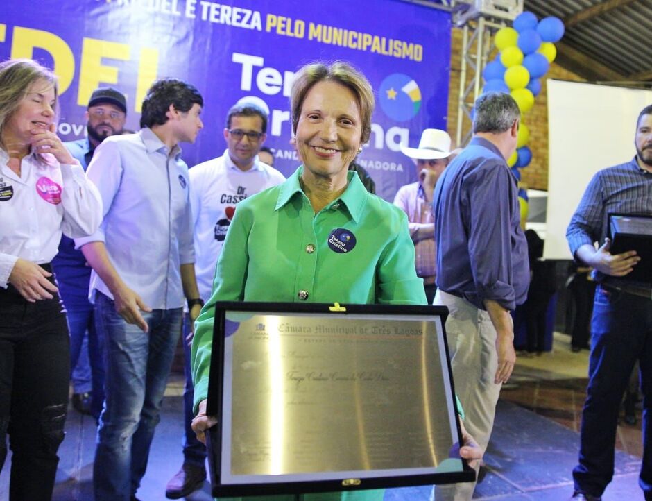 Tereza Cristina foi homenageada nesta sexta-feira, em Três Lagoas