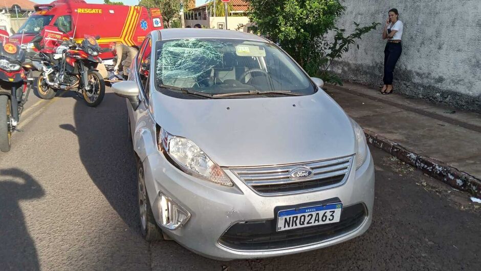 A vítima foi socorrida pelo Corpo de Bombeiros 