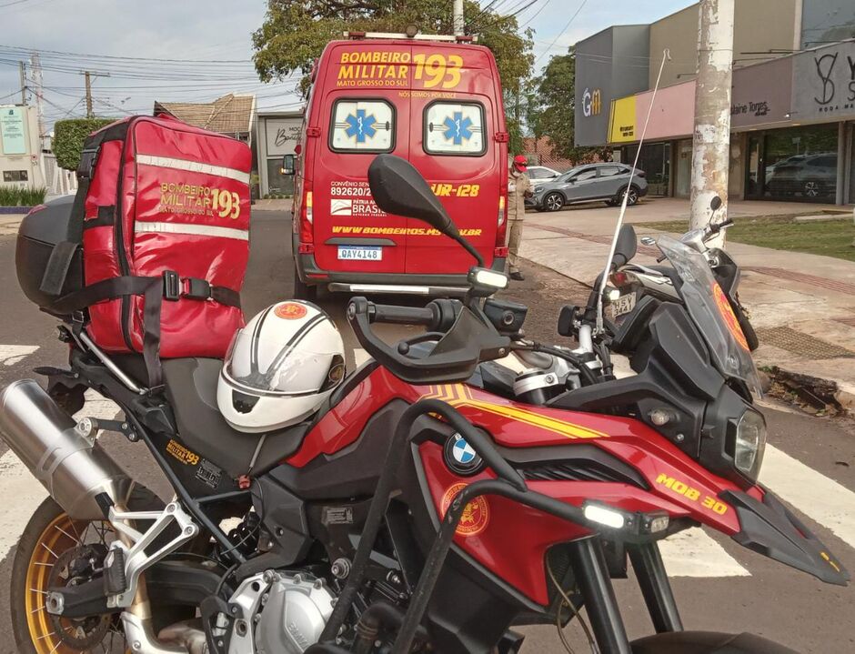 Corpo de Bombeiros socorreu o trabalhador