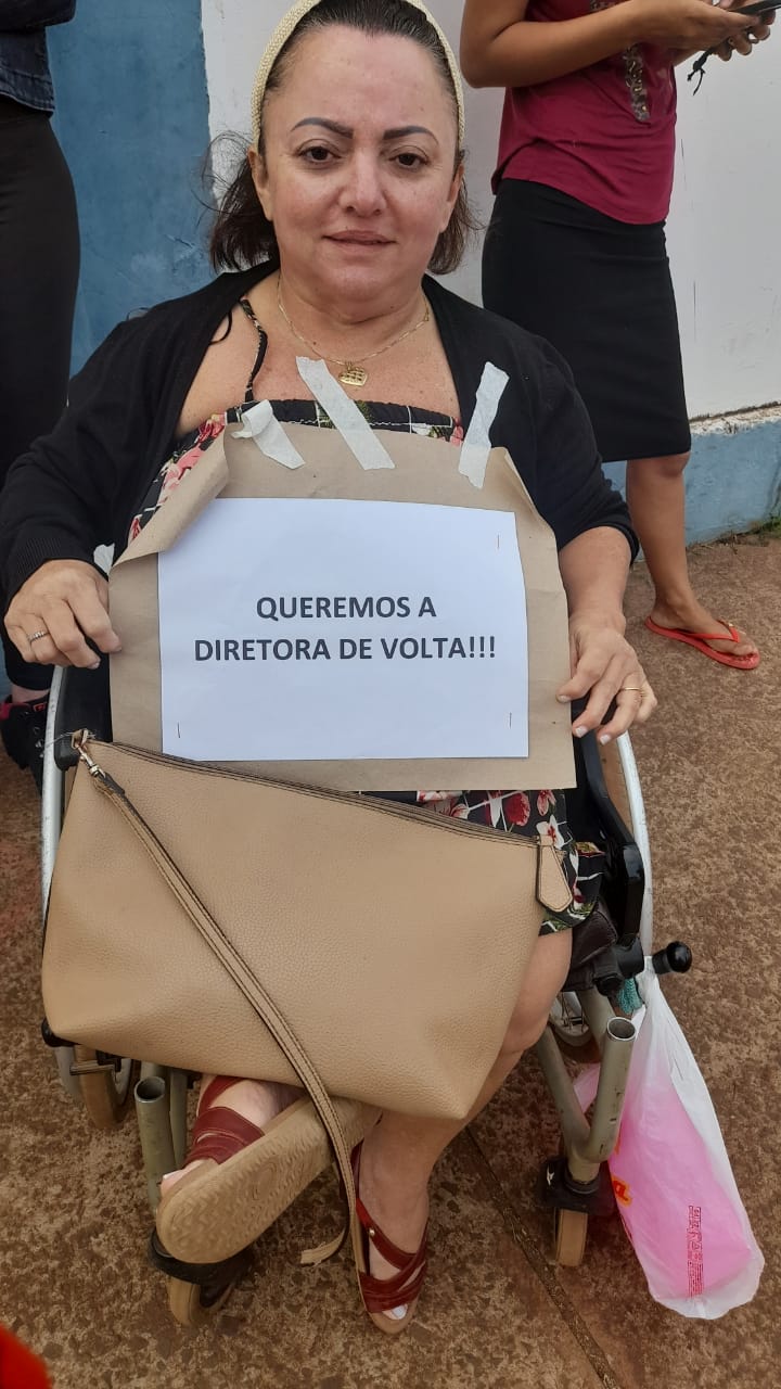 Mães pedem volta da diretora na Emei Vila Nasser