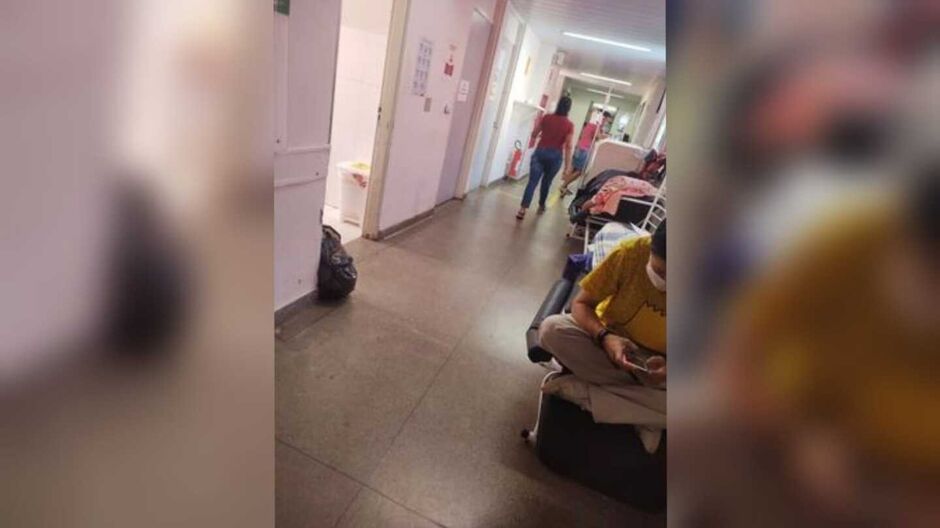 Em abril, paciente mostrou crianças no corredor do HR 