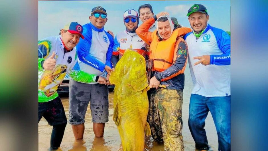 Militar é que fisgou peixão no Rio Taquari 