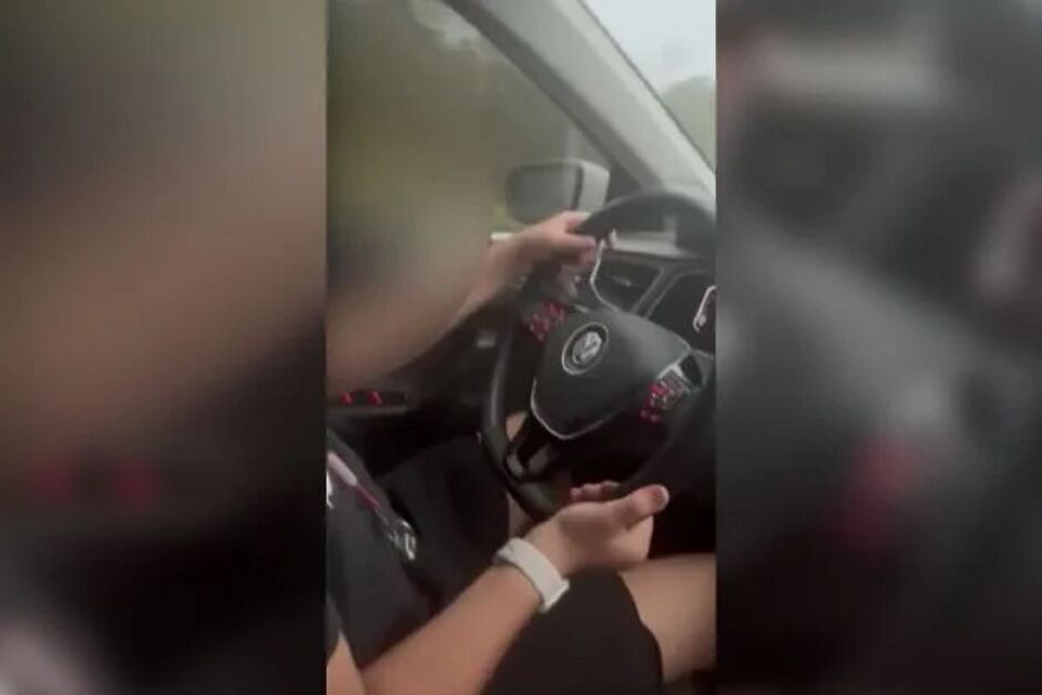 Pai sugere que filho está a 140 Km/h