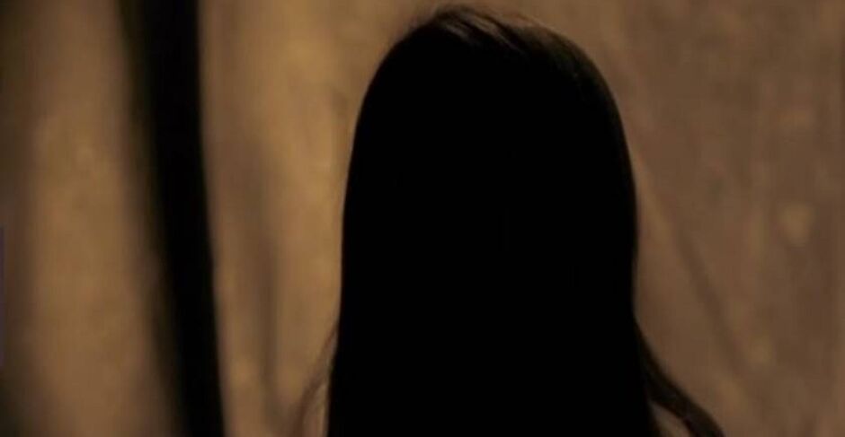 Mulher ouviu que 'avôdrasto' é que abusou da filha