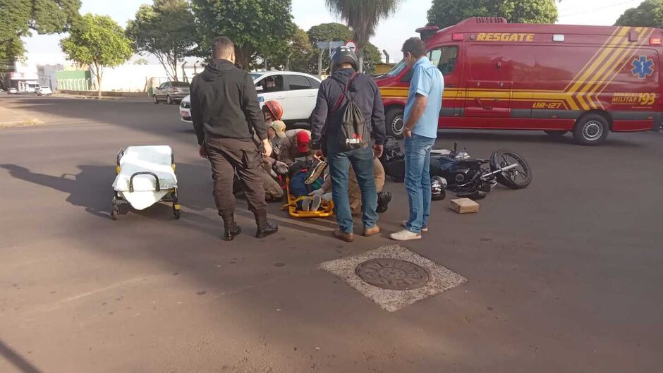 Motociclistas sofreram acidente no Monte Líbano em Campo Grande