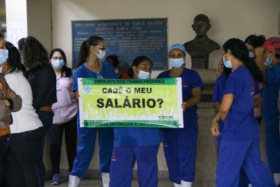 Paralisação ocorreu na manhã desta terça-feira