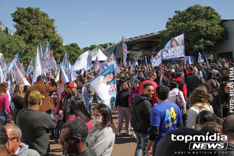 Apoiadores de Rose Modesto acompanham lançamento de campanha