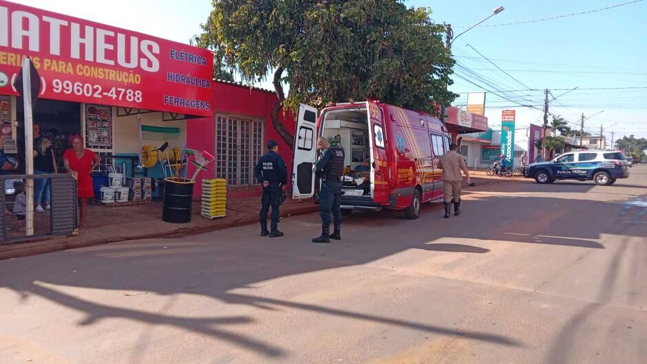 Ele foi socorrido pelo Corpo de Bombeiros