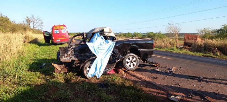 Motorista morreu prensado em caminhonete 