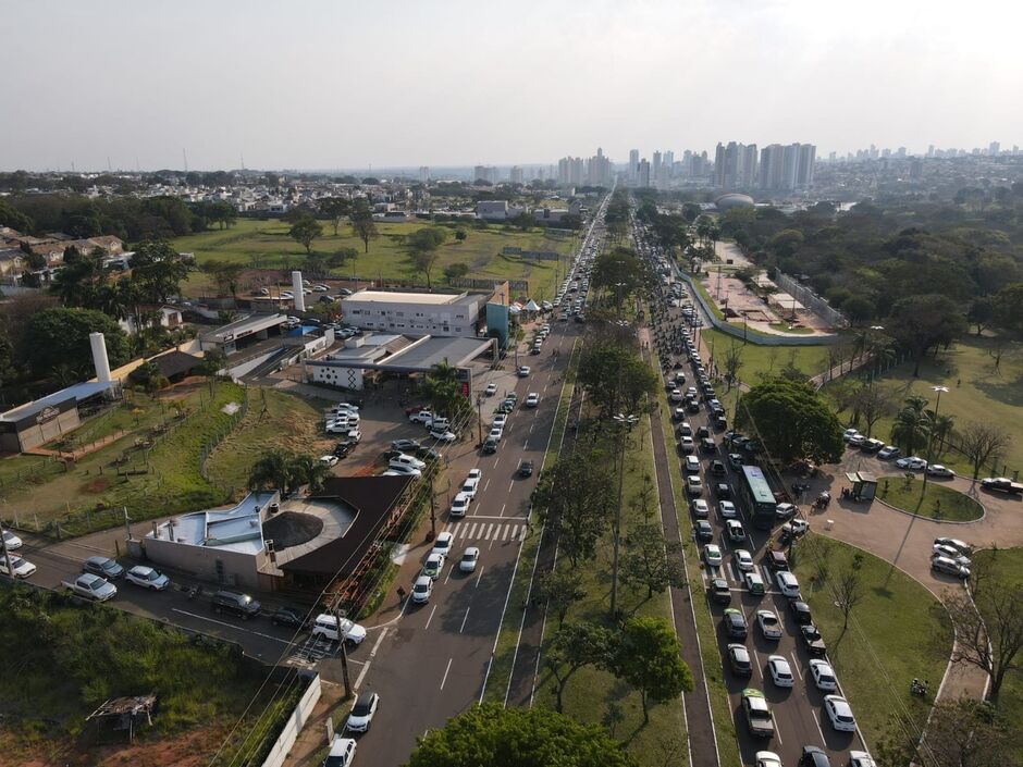 Carreata reuniu 3 mil veículos na Afonso Pena 