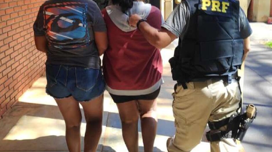Garotas pediam carona com maconha na BR-163