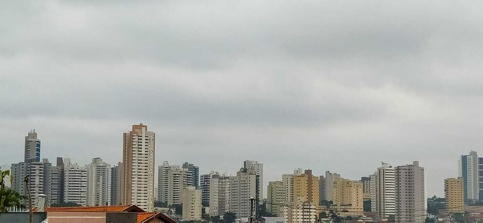 Céu nublado em Campo Grande