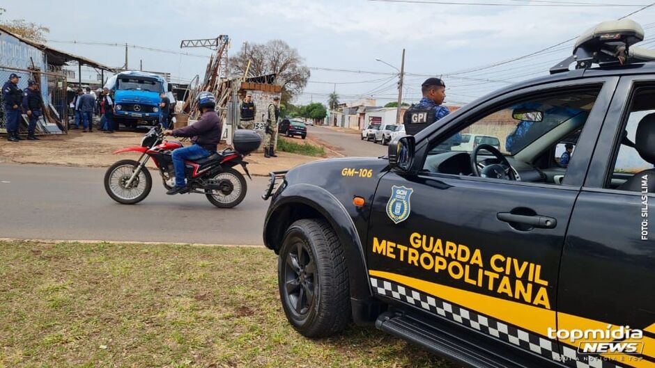 Operação ocorreu na manhã desta quinta-feira