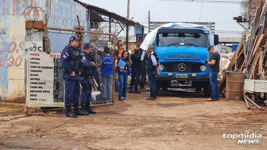 Operação ocorreu na manhã desta quinta-feira