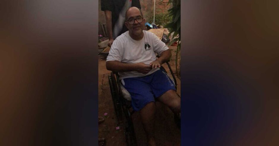 Jair teve uma das pernas amputada em um acidente
